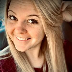 Meet your Posher, Kelsey